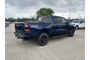 $30981 : Ram 1500 2022 4x4 Lone Star thumbnail