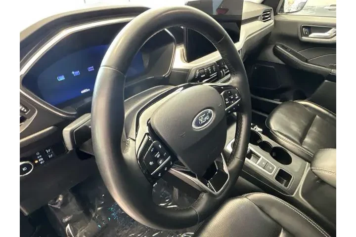 $24987 : Ford Escape 2024 AWD Platinu image 9