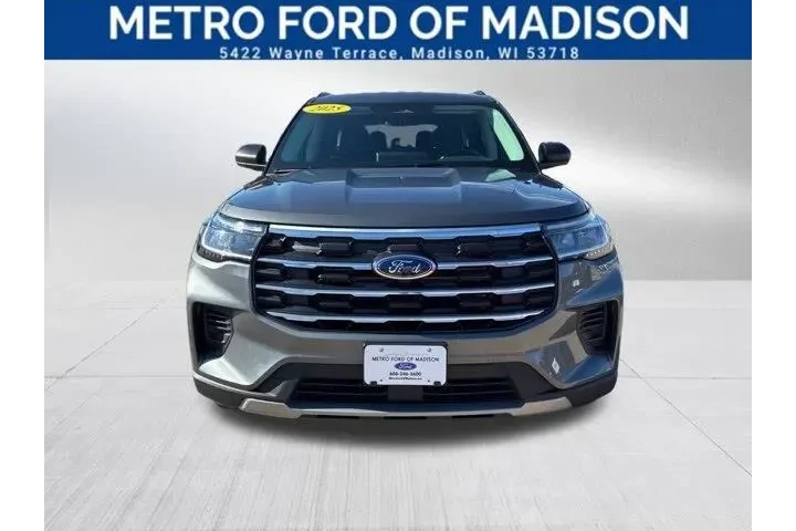 $39995 : Ford Explorer 2025 AWD Activ image 3