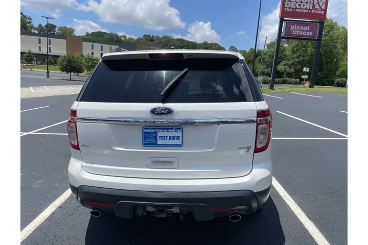 $13000 : 2012 Explorer XLT image 8