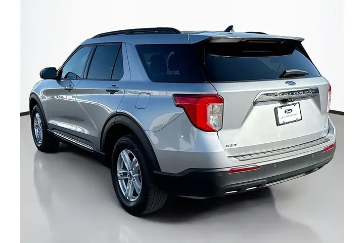 $23220 : Ford Explorer 2022 AWD XLT 4 image 8