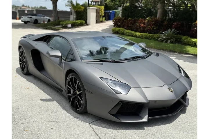 $369000 : 2013 Aventador LP 700-4 image 4