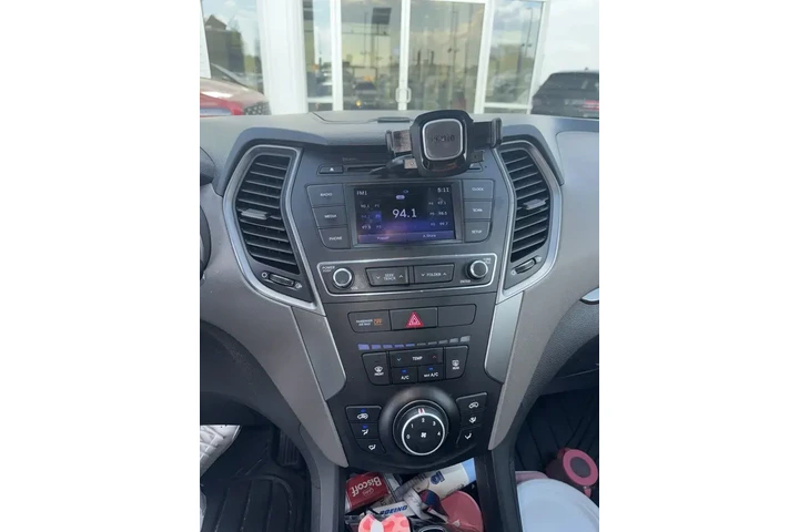 $12071 : Hyundai SANTA FE Sport 2018 image 2