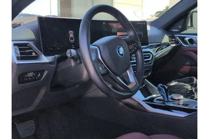 $31995 : BMW i4 2023 eDrive35 Gran Co image 9