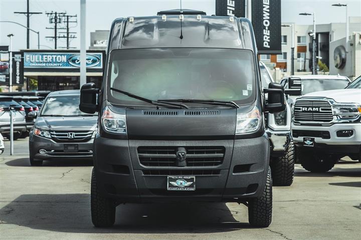 2018 ProMaster Cargo Van image 3