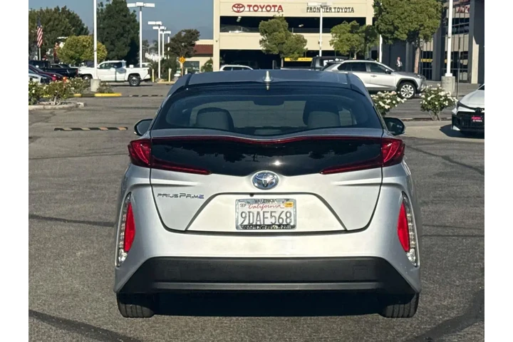 $26480 : Toyota Prius Prime 2022 LE 4 image 4