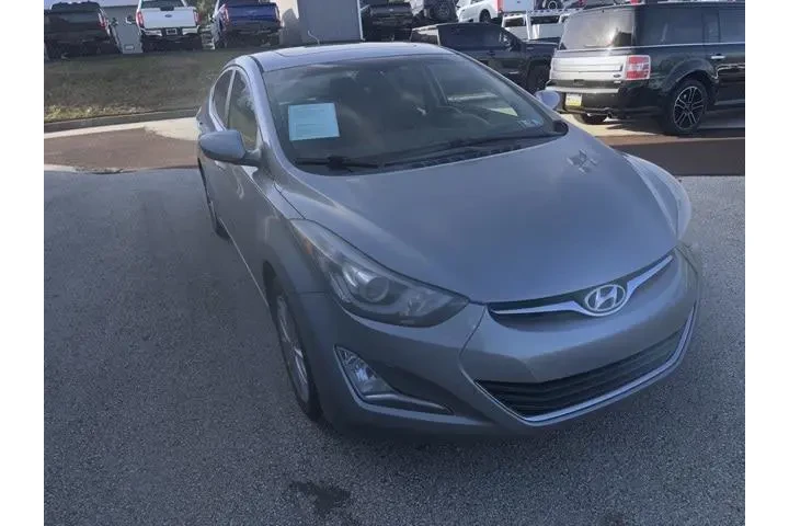 $6995 : Hyundai ELANTRA 2015 SE 4dr image 8