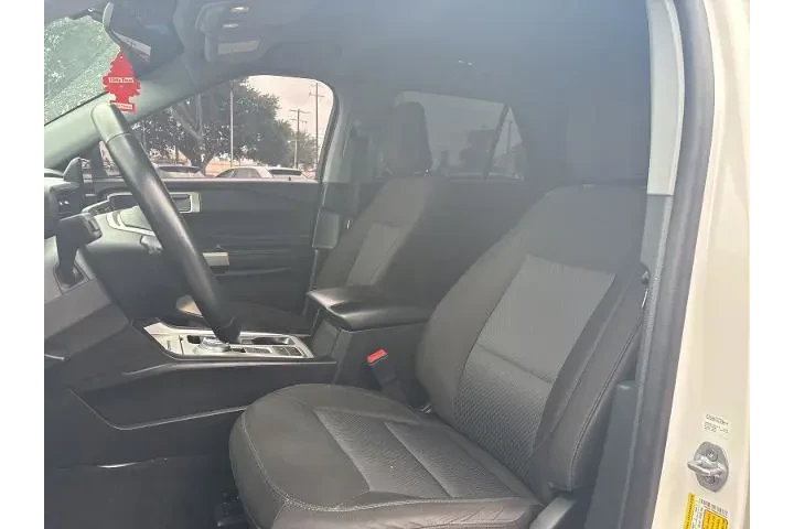 $26273 : Ford Explorer 2022 XLT 4dr S image 10