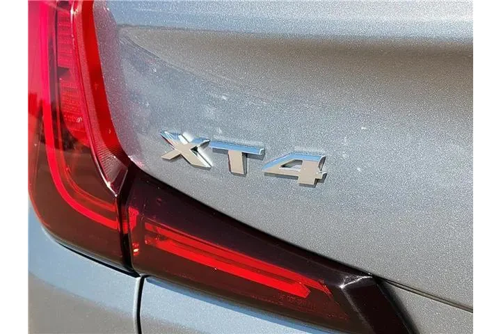 $34995 : Cadillac XT4 2024 Premium Lu image 8