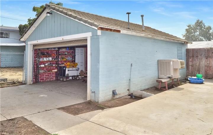 $1000 : 2485 Sepulveda Ave, San Bernar image 4