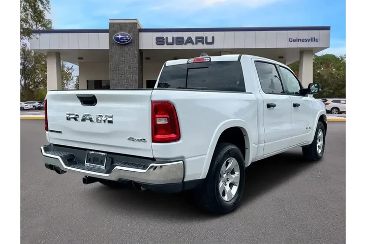 $38958 : Ram 1500 2025 4x4 Big Horn 4 image 6