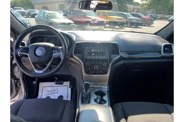 Jeep Grand Cherokee 2018 4x4 image 2