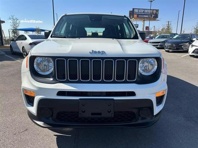 $21995 : Pre-Owned 2022 Renegade Sport image 3