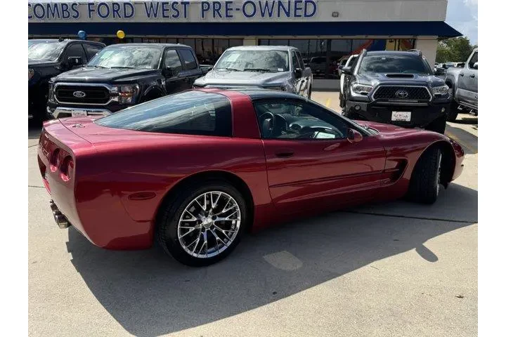 $16998 : Chevrolet Corvette 2004 2dr image 4