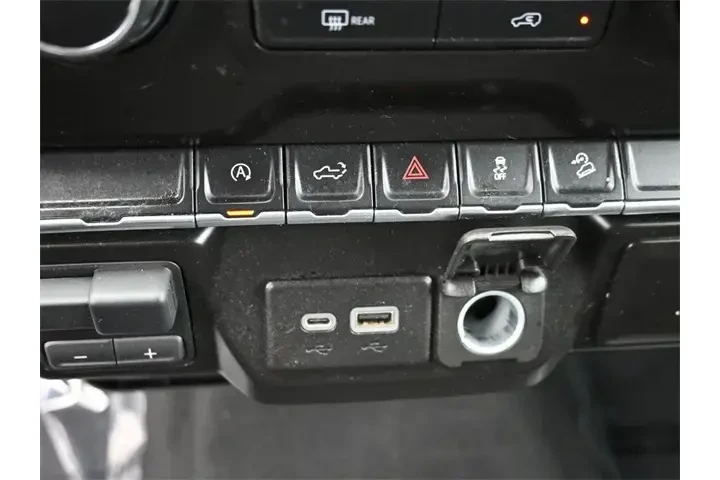 $31911 : Chevrolet Silverado 1500 202 image 10