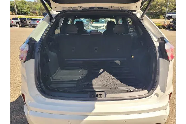 $28332 : Ford Edge 2023 AWD SEL 4dr C image 8