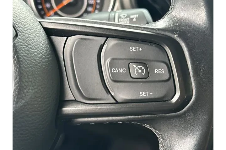 $28387 : Jeep Wrangler Unlimited 2022 image 5