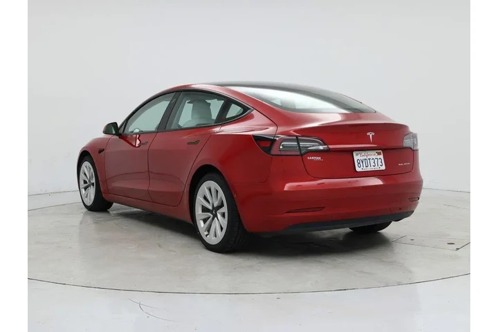 $25998 : Tesla Model 3 2021 AWD Long image 2