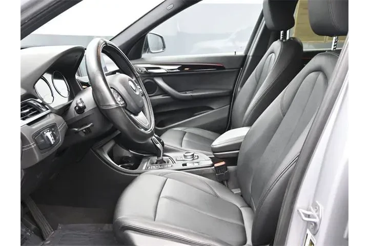 $16945 : BMW X1 2021 sDrive28i 4dr Sp image 10