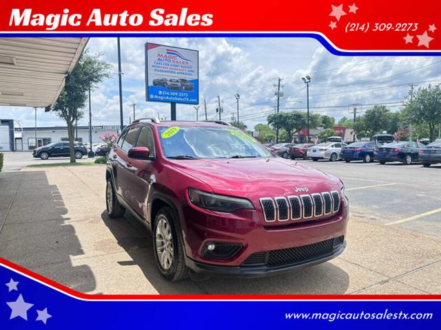 $16900 : 2019 Cherokee Latitude image 1