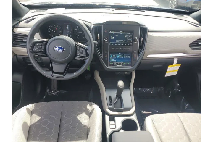 $26750 : Subaru Forester 2025 AWD Bas image 6