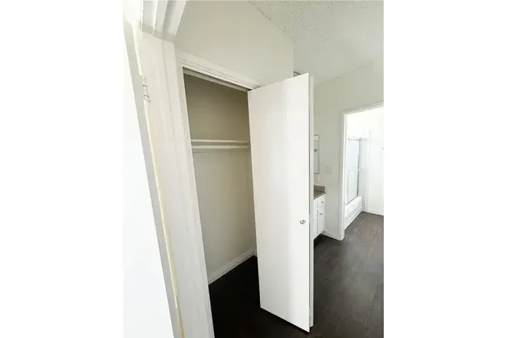 $1100 : Unidad deseable en Buena Park image 3