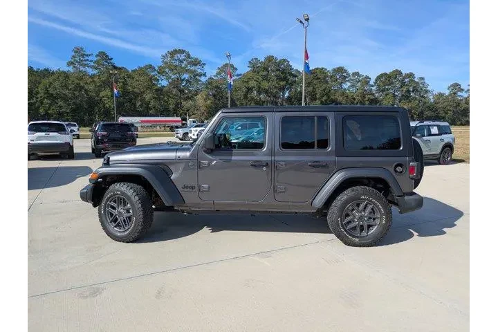 $26990 : Jeep Wrangler 2024 4x4 Sport image 5