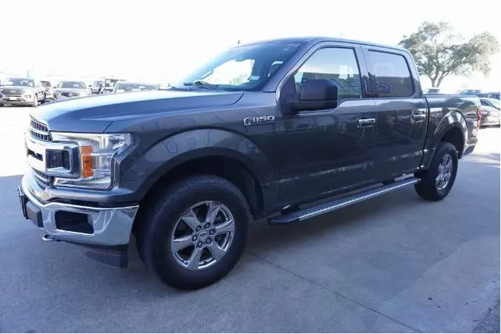 $22225 : Ford F-150 2018 4x4 XLT 4dr image 3