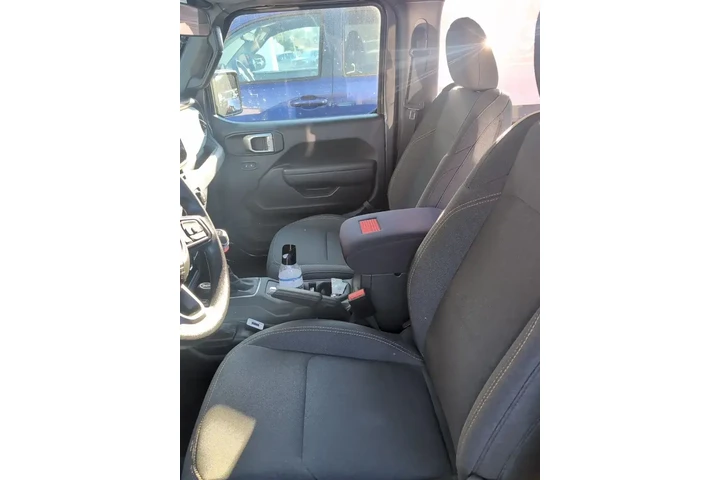 $29690 : Jeep Wrangler 2025 4x4 Sport image 6