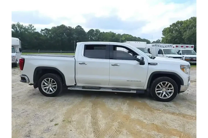 $26793 : GMC Sierra 1500 2019 4x4 SLT image 3