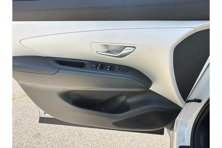 $25420 : Hyundai TUCSON 2025 SEL 4dr image 10