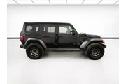 $24990 : Jeep Wrangler 2023 4x4 Willy thumbnail