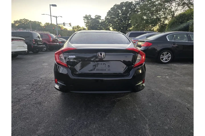 $8900 : 2016 Civic EX Sedan CVT image 5