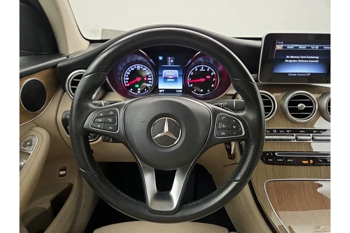 $17998 : Mercedes-Benz GLC 2018 GLC 3 image 10