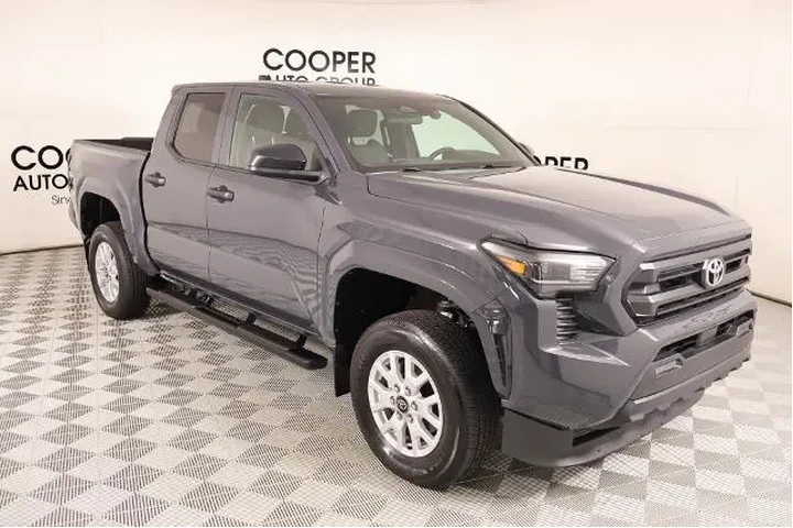 $38335 : Toyota Tacoma 2024 4x4 SR 4d image 1