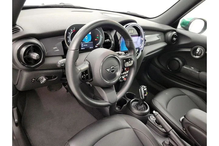 $22998 : MINI Hardtop 2 Door 2022 Oxf image 9