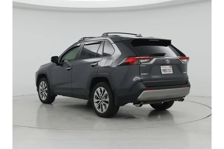 $33998 : Toyota RAV4 2023 Limited 4dr image 2