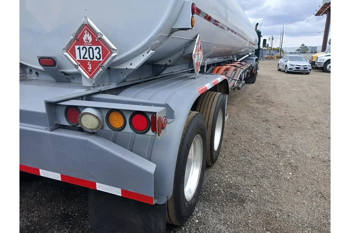 $28000 : VENDO CARGA DE TRAILER (PIPA) image 2