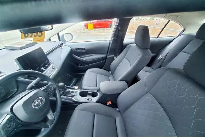 $19595 : Toyota Corolla 2024 LE 4dr S image 9