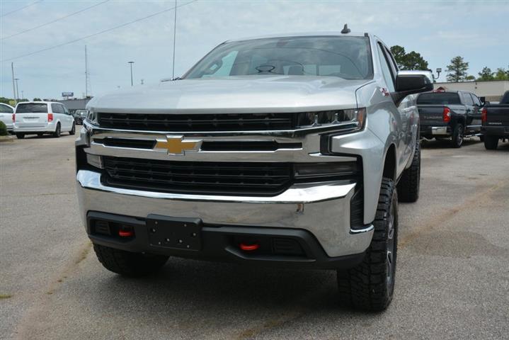 2020 Silverado 1500 LT Z71 image 2