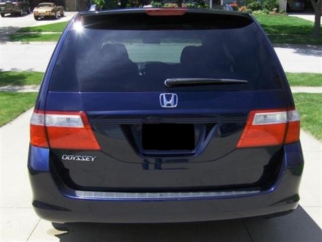 $4000 : 2008 Honda Odyssey EX image 3