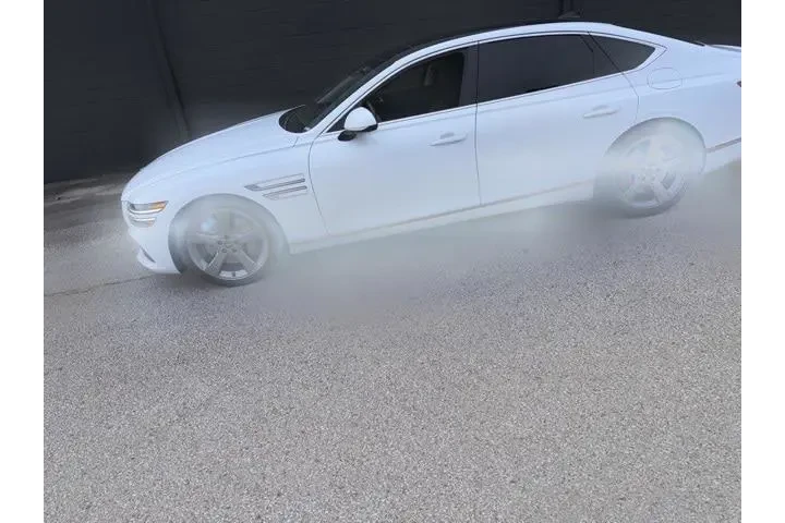 $30900 : Genesis G80 2021 3.5T 4dr Se image 2