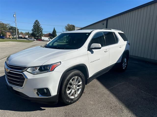 $14995 : 2018 Traverse LT Cloth FWD image 8