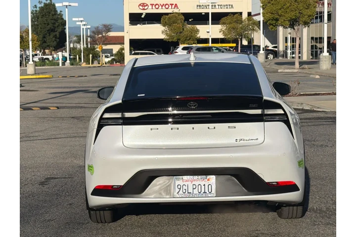 $28980 : Toyota Prius Prime 2023 SE 4 image 4