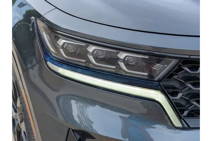 $32999 : Kia Sorento 2023 SX 4dr SUV image 1