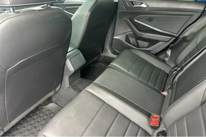 $18995 : Volkswagen Jetta 2022 SE 4dr image 4