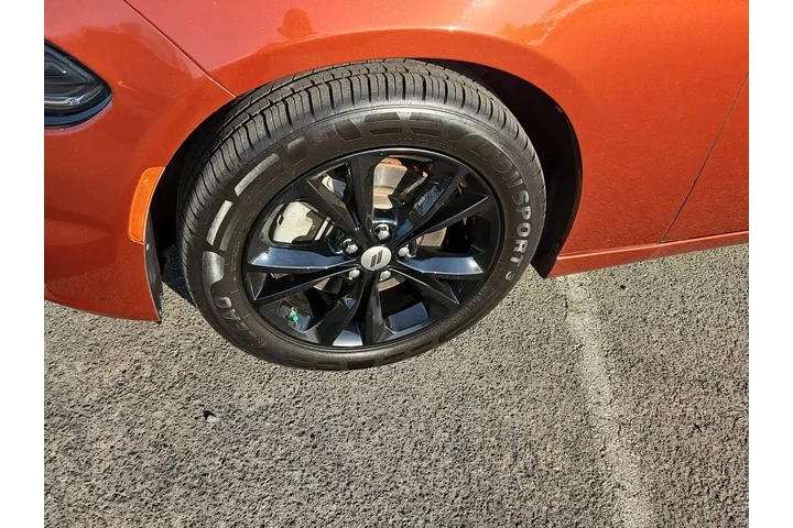 $23500 : Dodge Charger 2022 AWD SXT 4 image 3