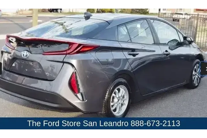 $21950 : Toyota Prius Prime 2021 LE 4 image 6