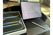 Like new iPad Pro 13” M4 7th g en Anchorage