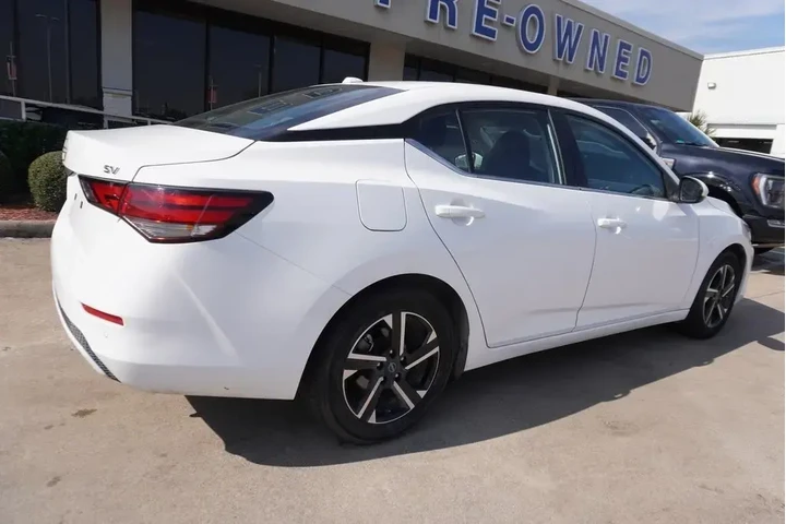 $17488 : Nissan Sentra 2024 SV 4dr Se image 6